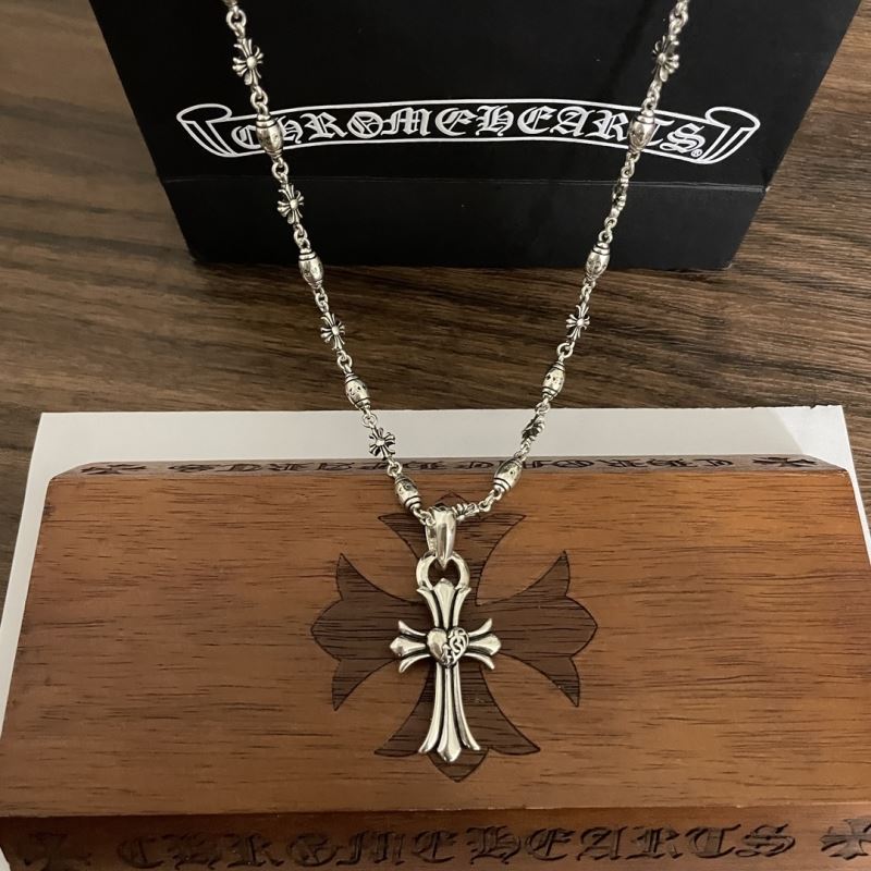 Ch**me He**ts necklaces